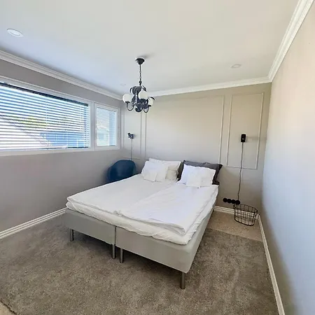 ヴィラ Modern Family Home, 15 Min To Center And 10 Min To Airport ヘルシンキ